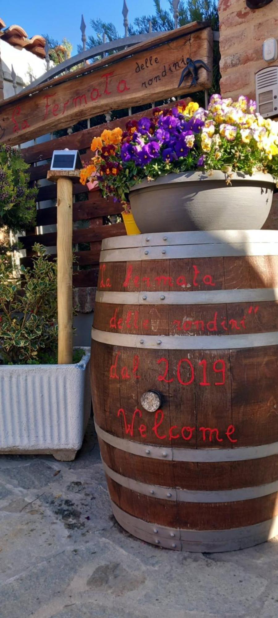 Casa Appartamento Vacanze La Fermata Delle Rondini Castello di Annone 外观 照片