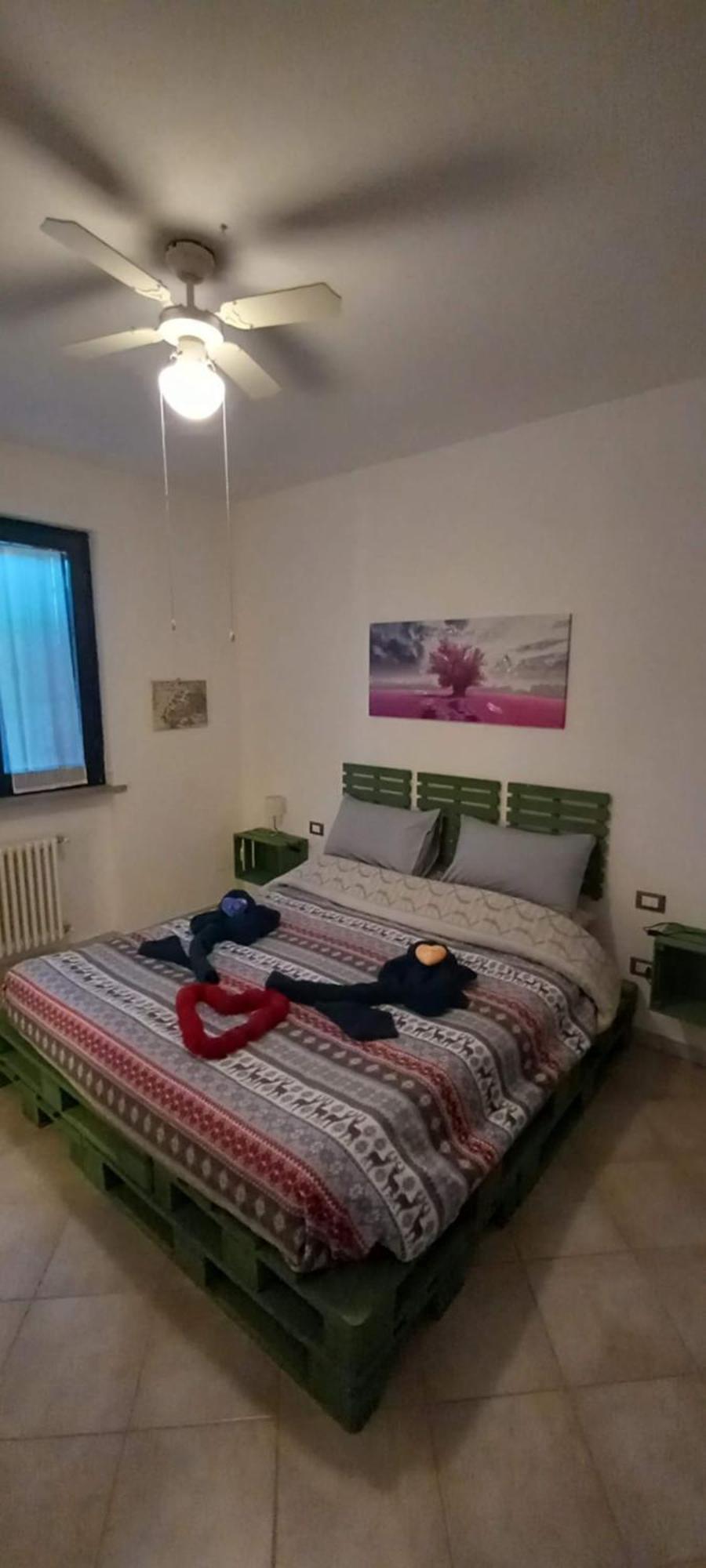 Casa Appartamento Vacanze La Fermata Delle Rondini Castello di Annone 外观 照片