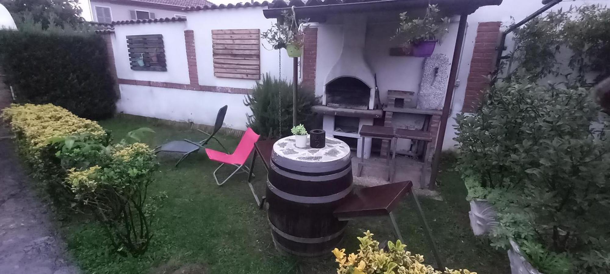 Casa Appartamento Vacanze La Fermata Delle Rondini Castello di Annone 外观 照片